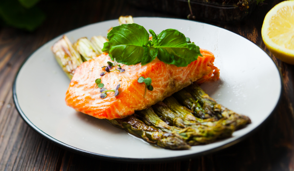 Receitas de jantar leve para sua semana.